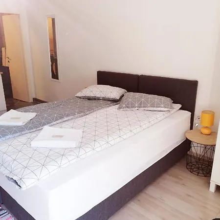 Sun Apartment